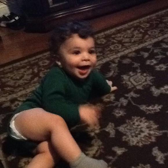 Meet your Posher, Fatima - Picture 1 of 1